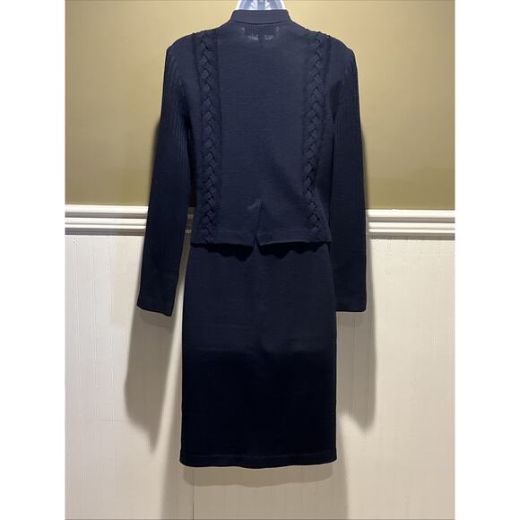 Vtg St John 2pc Skirt Suit Navy Braided Knit, Gold Button Front Jacket Size 0/2 - Picture 9 of 16